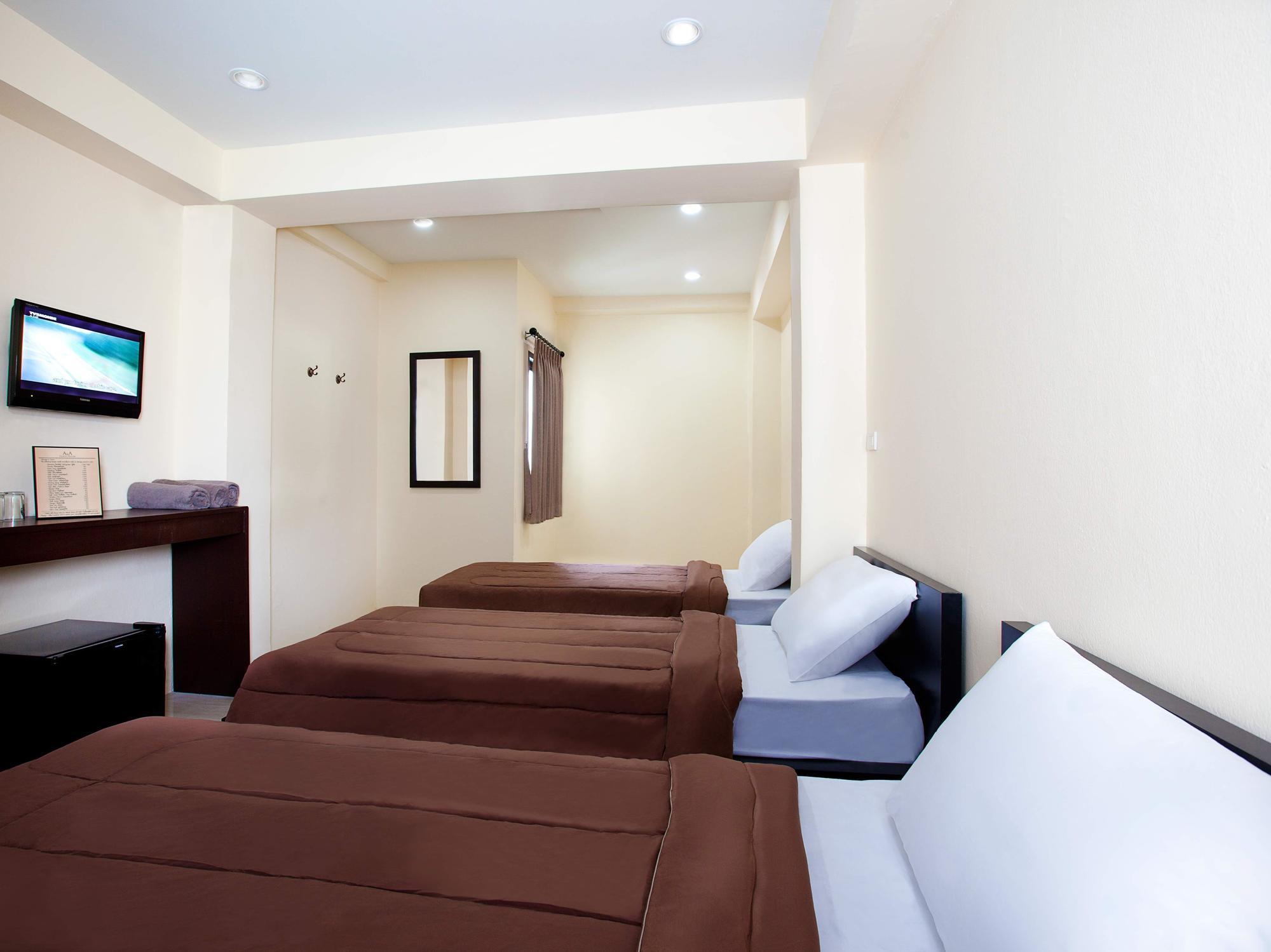 A And A Guesthouse Bangkok Exterior photo